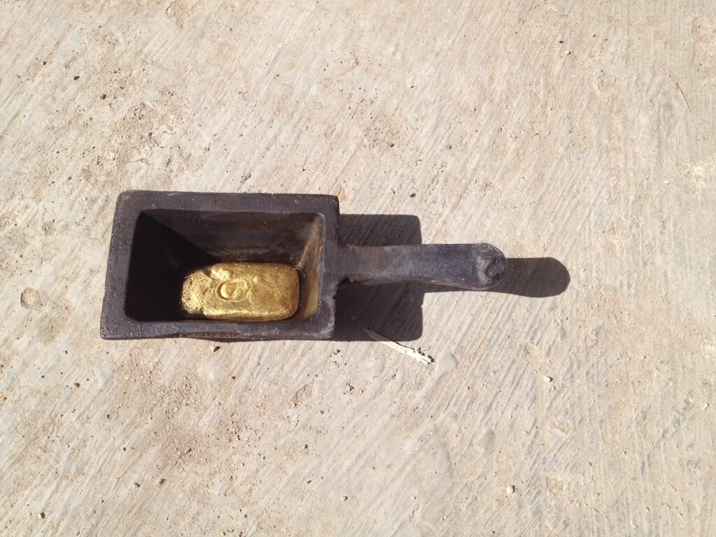 Gold ingot